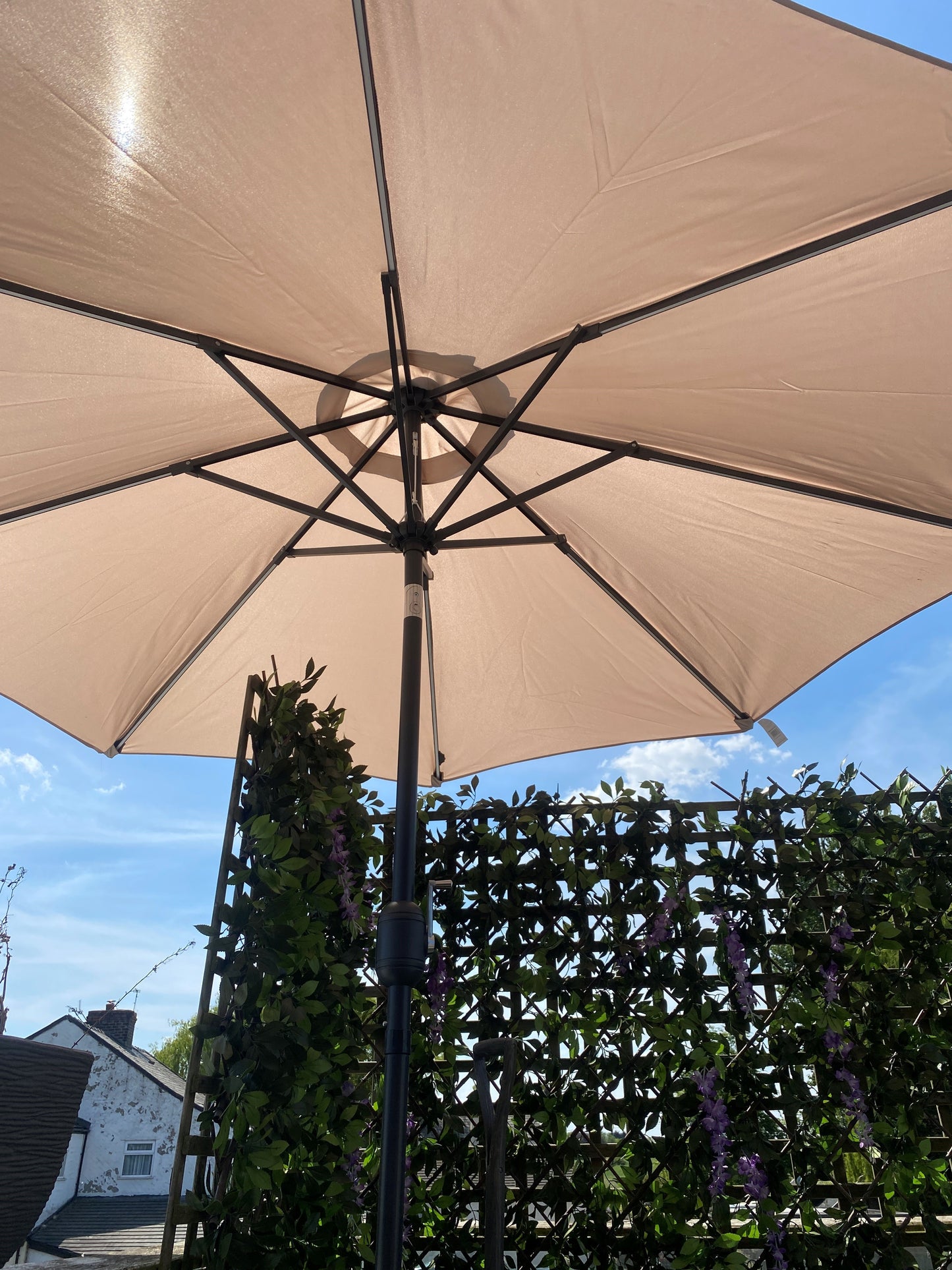 2.7m Solar Power Strip Light Parasol - Ecru