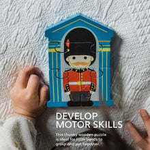 London Guard Wooden Puzzle (FSC )