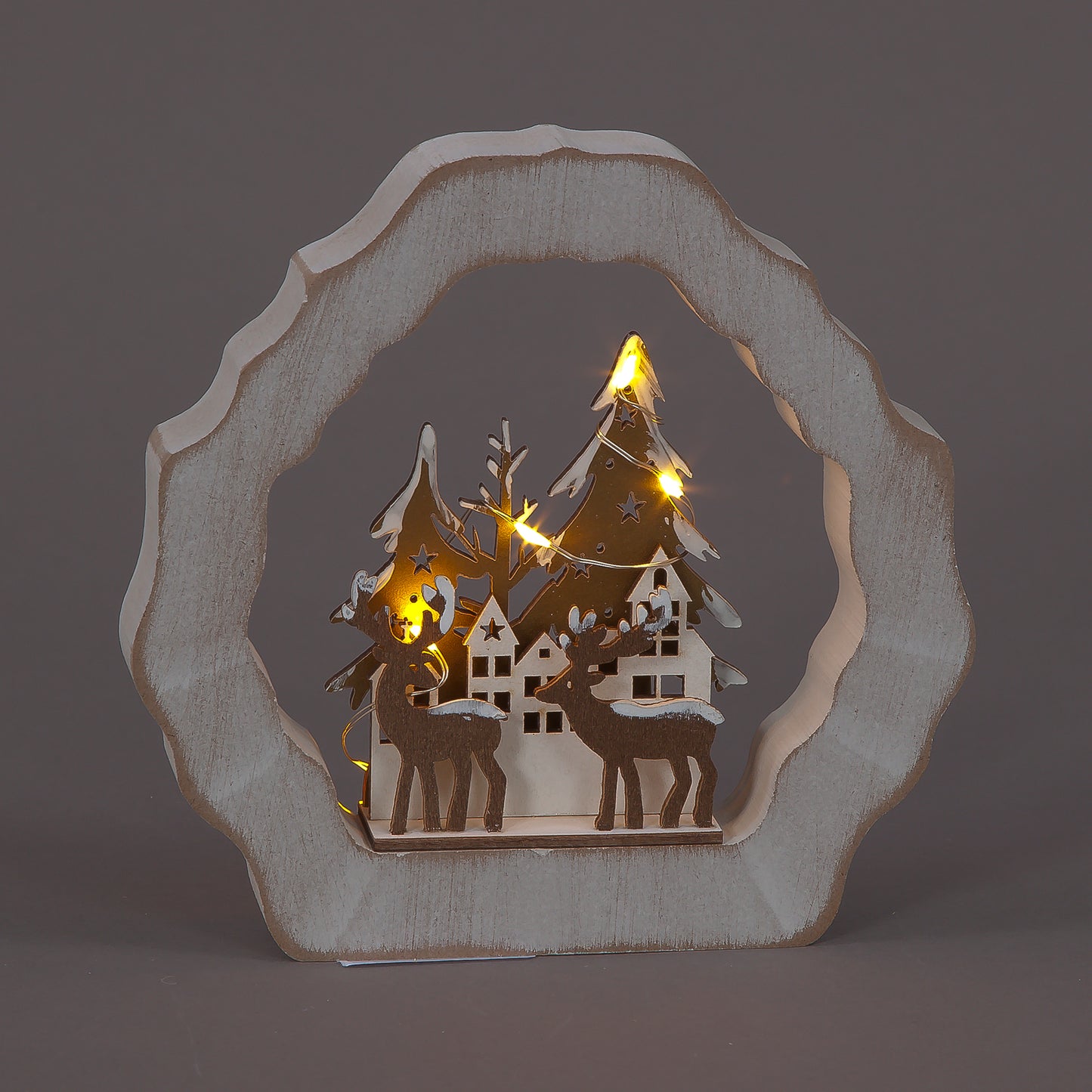 15cm Wooden Village Deer Scene Decoration