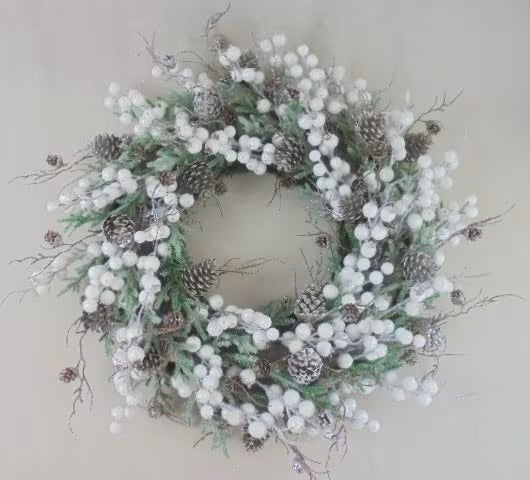Snowberry Wreath 55cm
