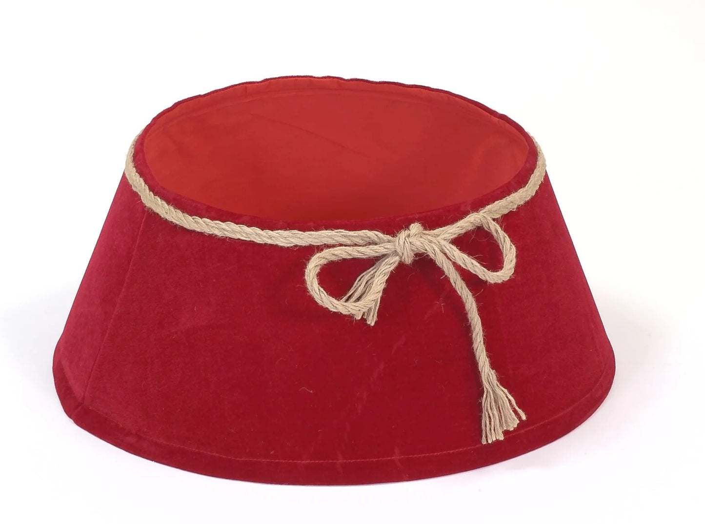 Red Velvet Tree Skirt 56cm