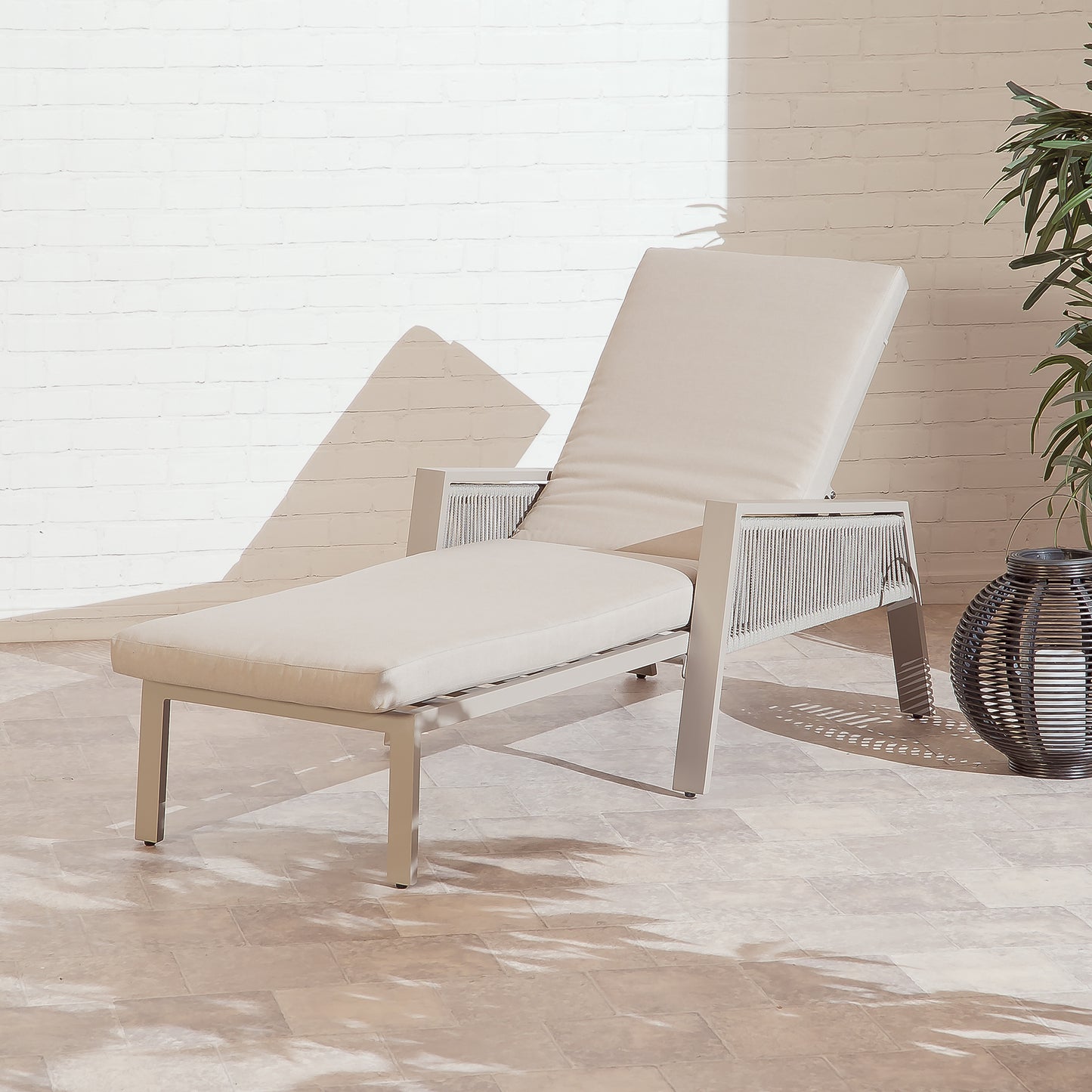 Hopetown Garden Rope Outdoor Sunlounger