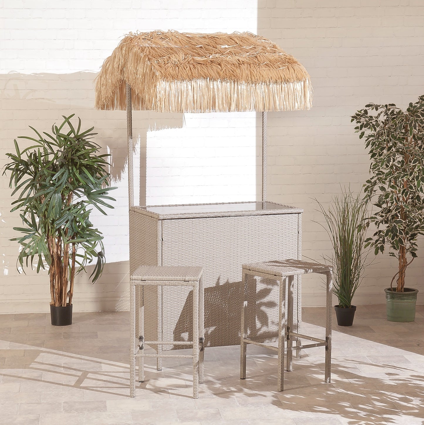 Outdoor Rattan Garden Tiki Bar