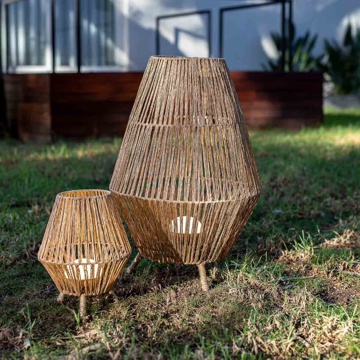 Sisine 70 Floor Lamp Battery Operated