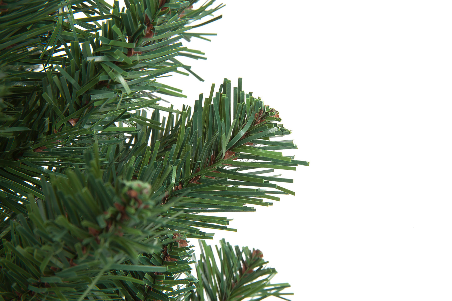 6.5ft Slim Norway Spruce Artificial Christmas Tree