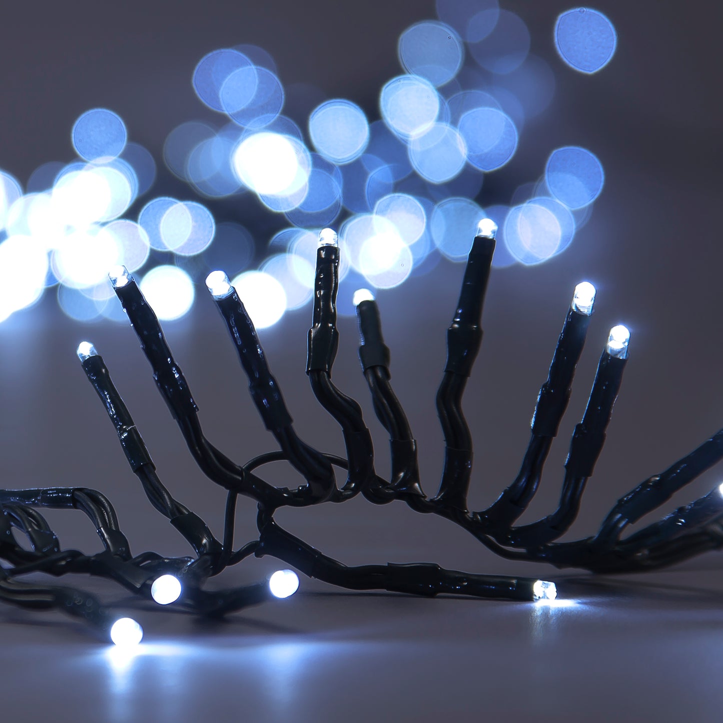 Ultra-Bright 800 LED Cluster Lights with Timer | 8m Lit Length