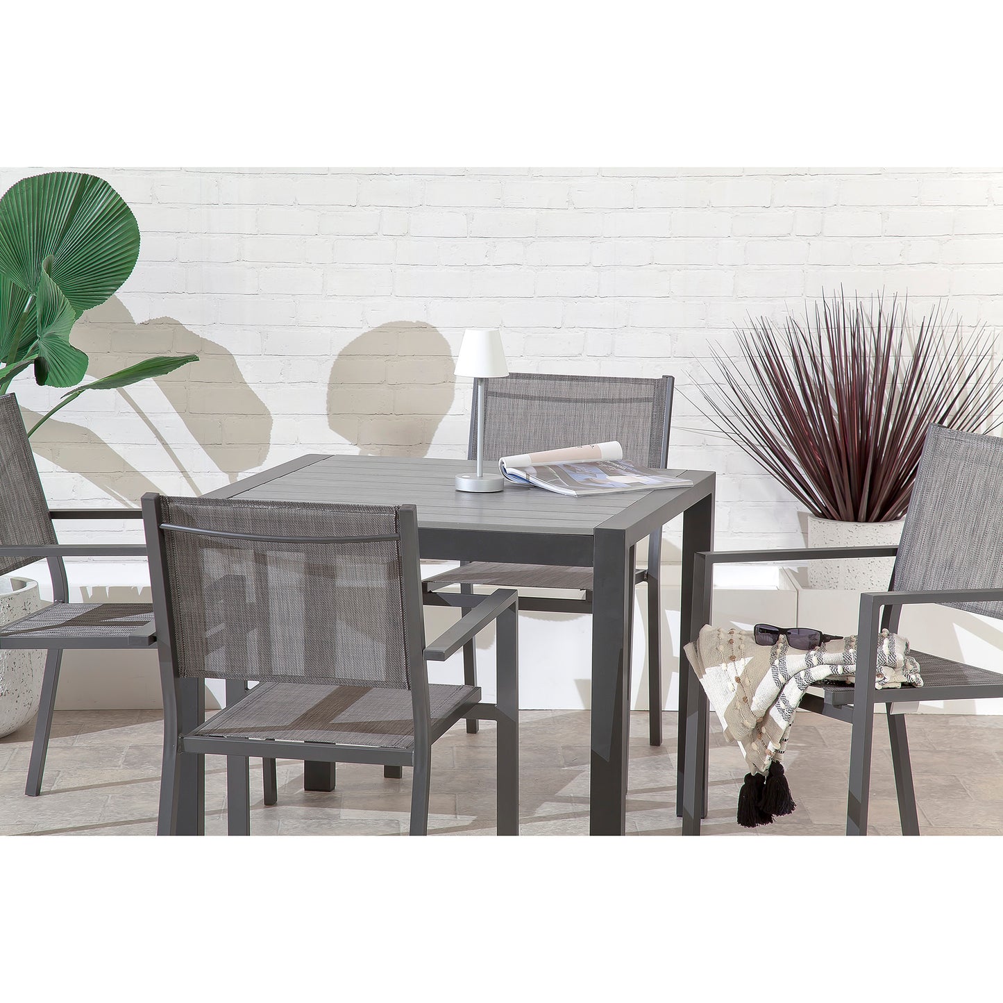 Adrano 4 Seat Stacking Aluminium Dining Set