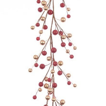 Classic Max Berry Garland-150 Red
