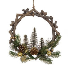Wood Pine & Bauble Wreath 32cm