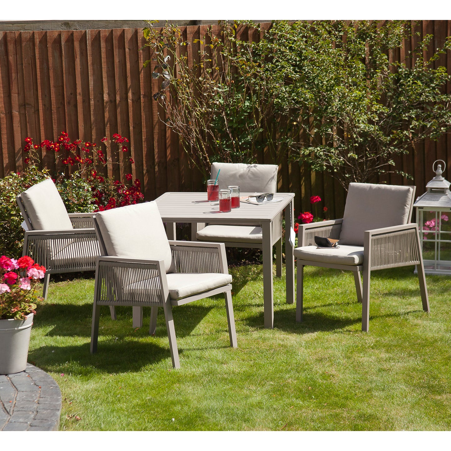 Hopetown Dining Collection 5pcs Alum Rope