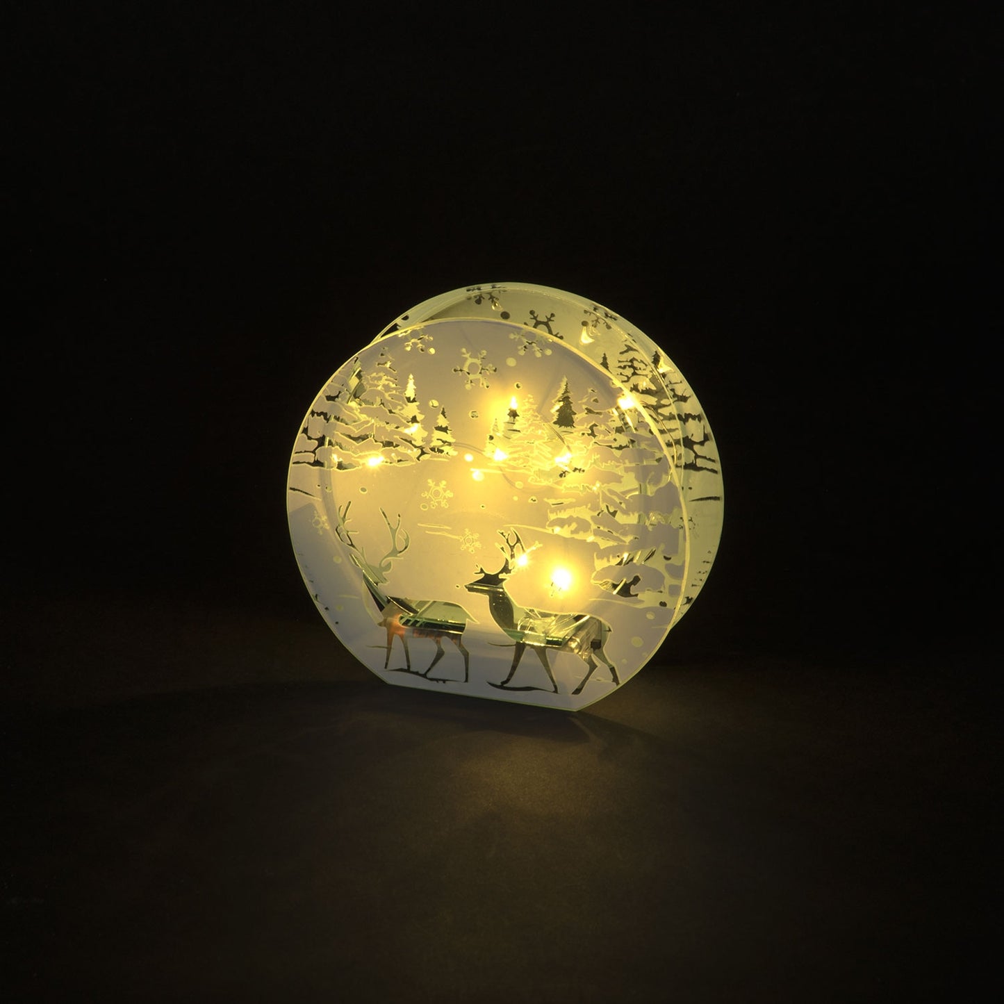 Battery Operated 16cm Lit Glass Disc With Deer & Trees Scene With 10 Warm White LEDs