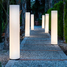Fity 100 Floor Lamp
