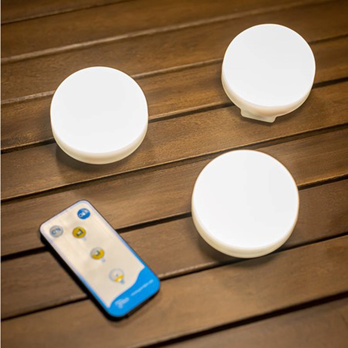 Cherry Mini Portable Rechargeable Bulb (3PK)