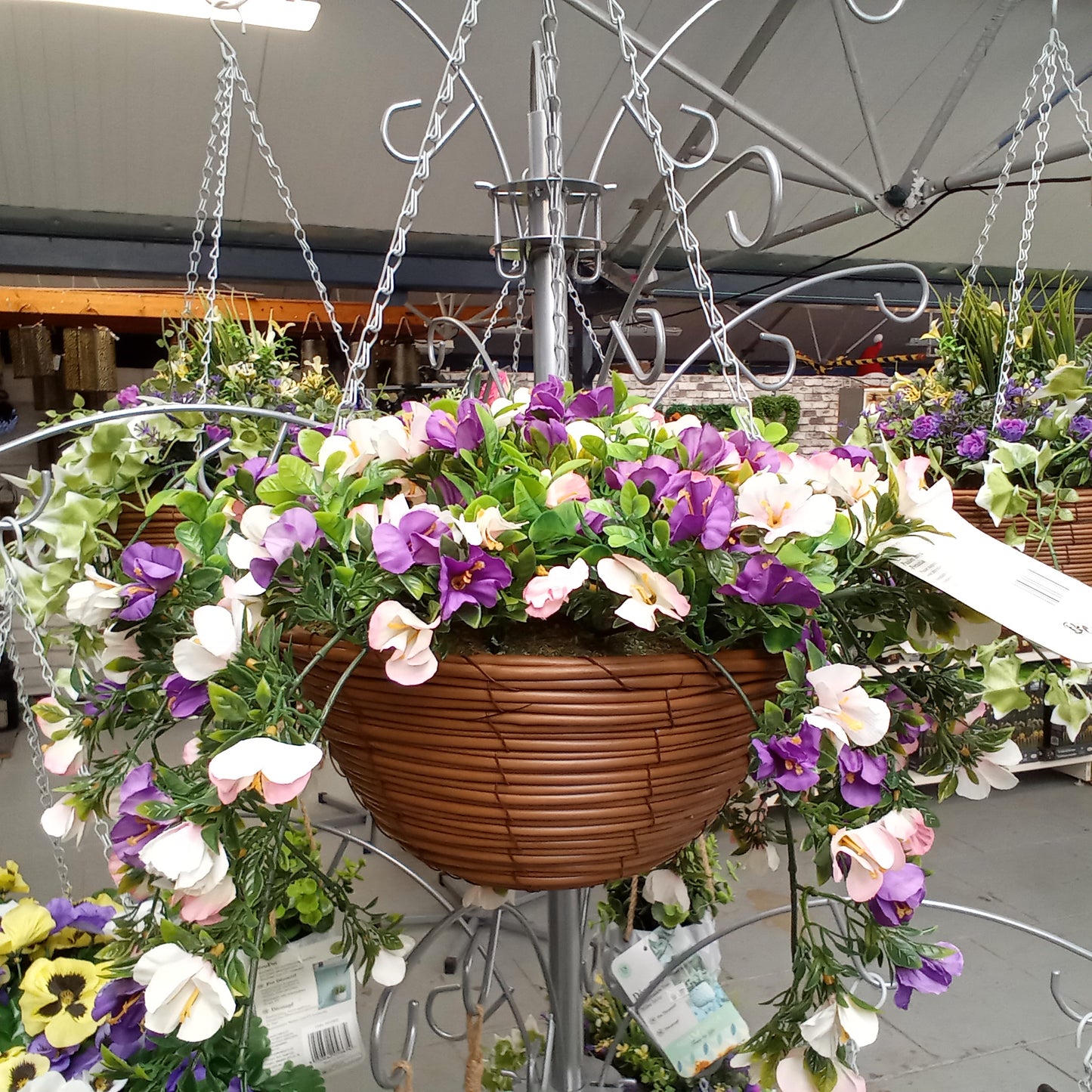 Regal Basket - Lilac Bloom