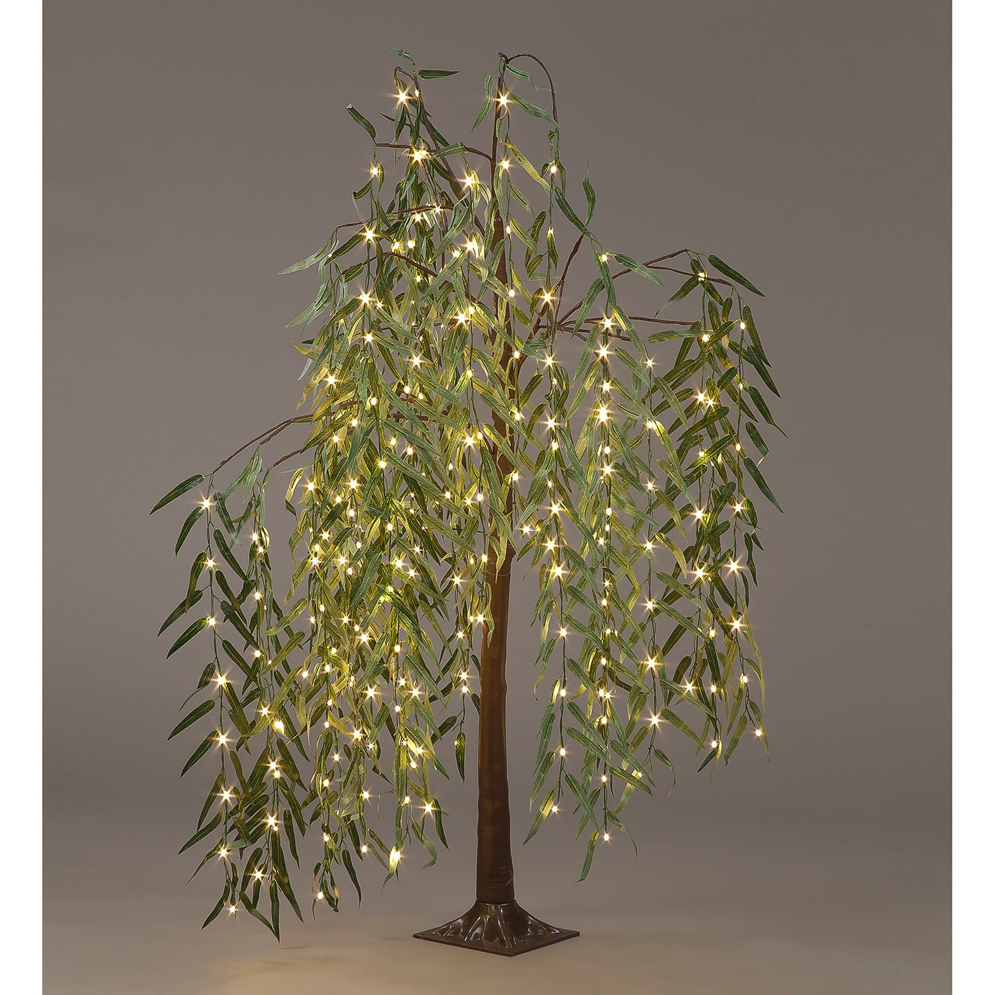1.5m Green Leaf Willow Tree w/256 Warm White LED Christmas Trees